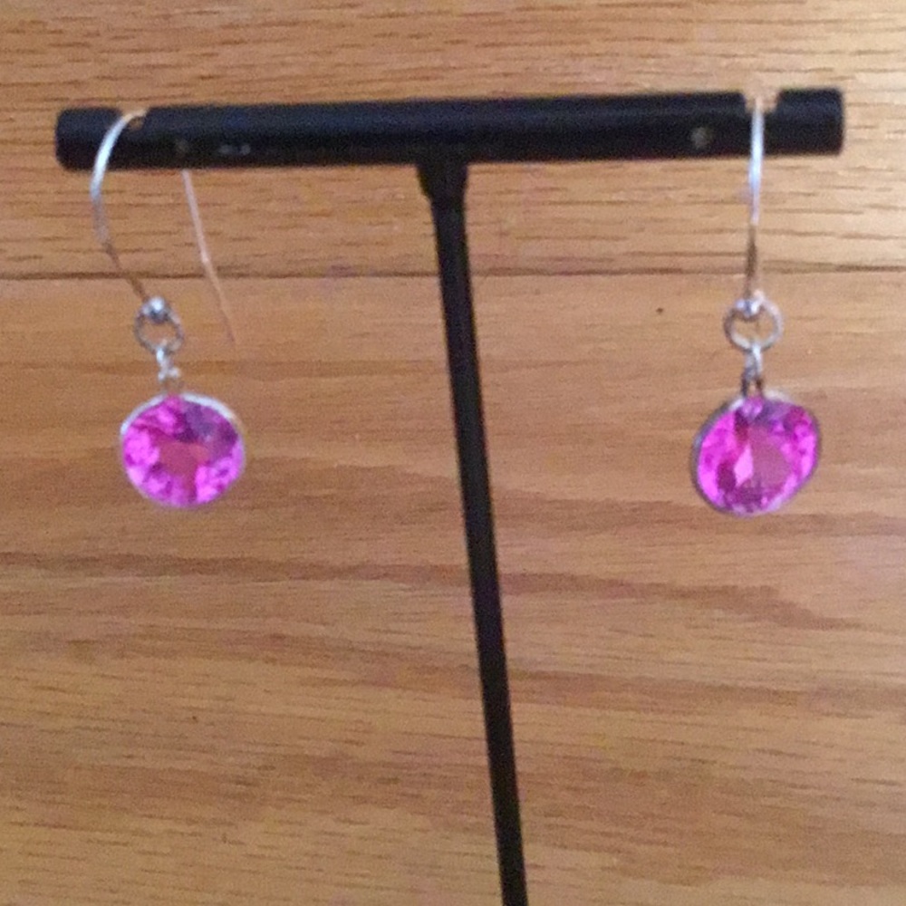 Dangle earrings
